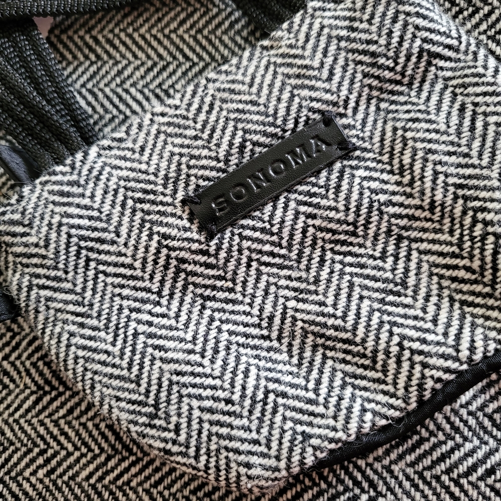 Black and White Sonoma Tweed Wool Tote Bag - Picture 2 of 9